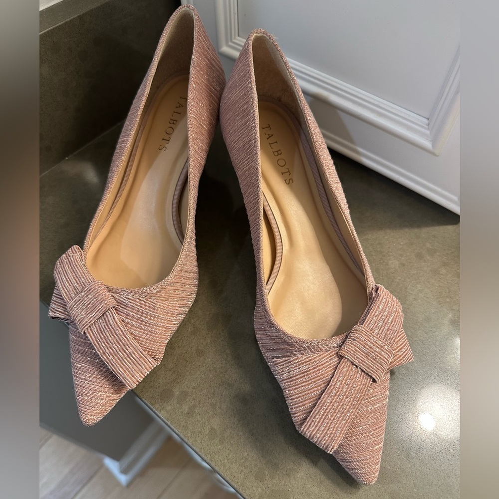 Talbots Women's Elegant Blush Bow Heels
